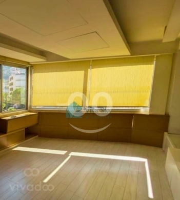 شقة واسعة للبيع في جعيتا مع تراس 215م | Spacious Apartment for Sale in Jeita with Terrace — 6