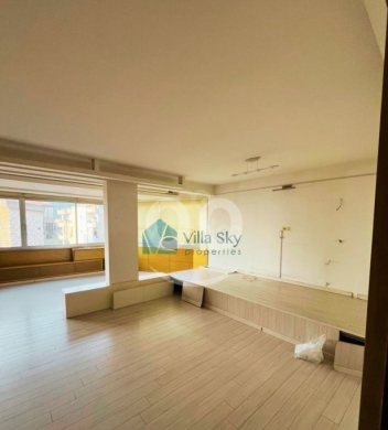 شقة واسعة للبيع في جعيتا مع تراس 215م | Spacious Apartment for Sale in Jeita with Terrace — 5