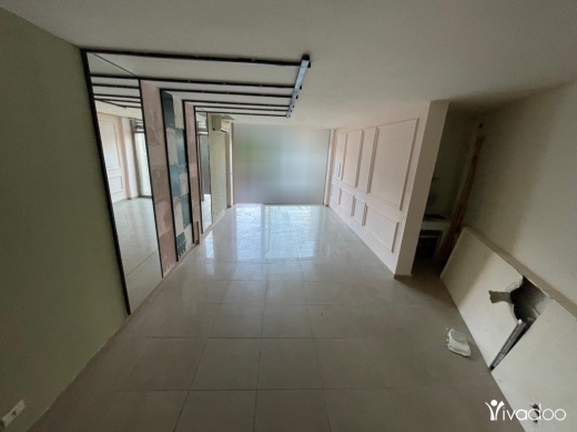 Shop for Rent in Jounieh 100 m2 — 12
