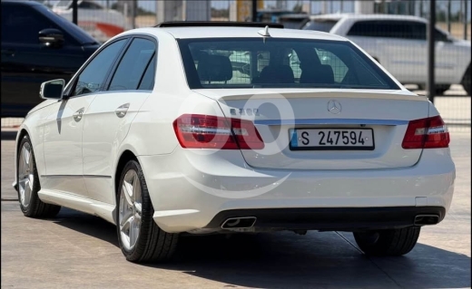 MERCEDES E350 Model 2010 — 3