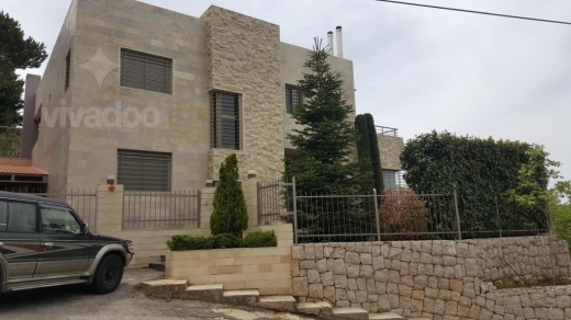 Furnished 4-Bedroom Villa for Sale in Feitroun — 37