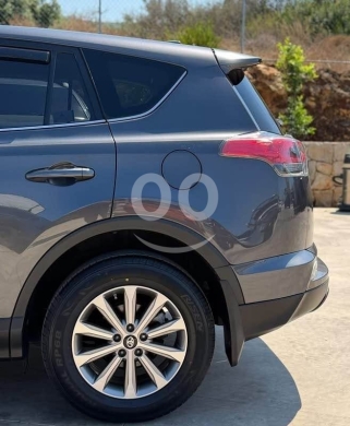 Toyota Rav4 Model 2018 — 3