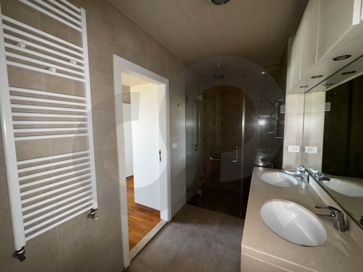 PRIME LOCATION/QUIET AREA/FULLY RENOVATED/MAR TAKLA-BAABDA/مار تقلا /REF#JS140382