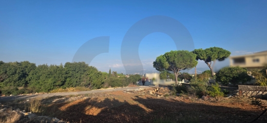 Prime location/villa's zone/main road /Batroumin-koura/بترومين/REF#YT140427 — 3