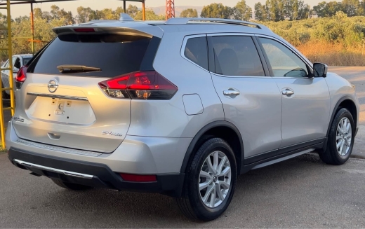 2018 Nissan Rogue SV AWD with 85,000 Miles — 3