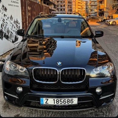 BMW X5 2011 Performance M with 3.5L Single Turbo Engine