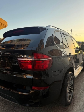 BMW X5 2011 Performance M with 3.5L Single Turbo Engine — 3