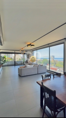 شقة فاخرة بإطلالة بحرية للبيع في مار مخائيل مساحة واسعة | Luxury Sea View Apartment for Sale