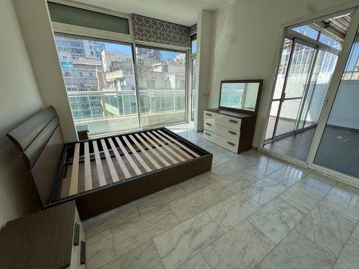 Exclusive 2-Bedroom Rooftop For Sale in Hamra, Ras Beirut — 19