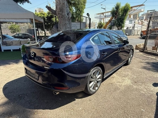 Mazda 3 2019 — 3