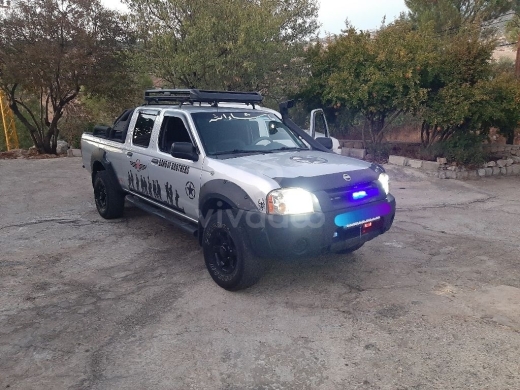 نيسان فرونتير 4x4 بحالة ممتازة | Clean Nissan Frontier 4x4 Off-Road Pickup