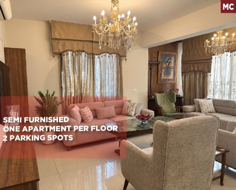 SEMI FURNISHED/Super Deluxe Finishing/well-maintained /RAS EL NABAA,BEIRUT/رأس ال…
