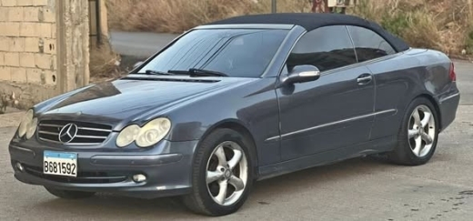 2004 Mercedes-Benz CLK320 V6 with full service history