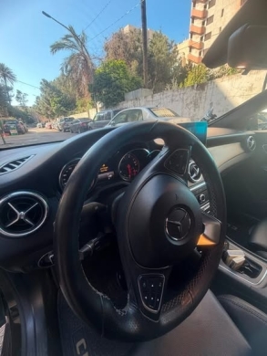 2017 Mercedes-Benz CLA for sale in Beirut — 5