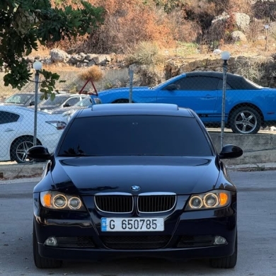 2006 BMW E90 330 with good engine and transmission
