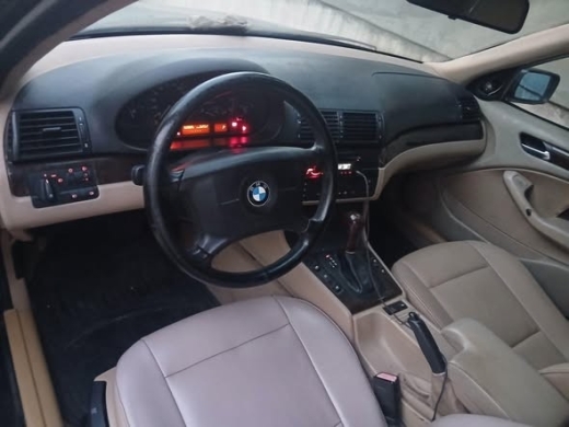 2003 BMW 318 with fresh engine and leather seats — 4