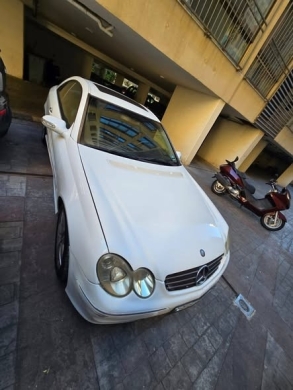 Mercedes CLK 350 2006 with 125,000 miles