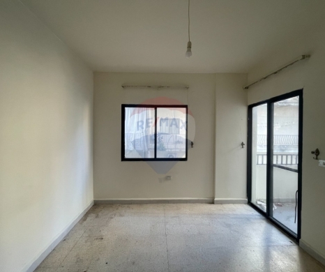 R9-3923 Apartment for Sale in Abou Samra – Sahat Dannawi, Tripoli, 150 m²شقة للبيع في أبو سمرا – ساحة الضناوي، طرابلس، 150 م²