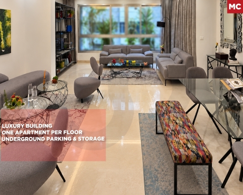 HOT DEAL/Luxury Building/ One Apartment Per Floor /RAS AL NABAA,BEIRUT/راس النبع/REF#MC140540 !