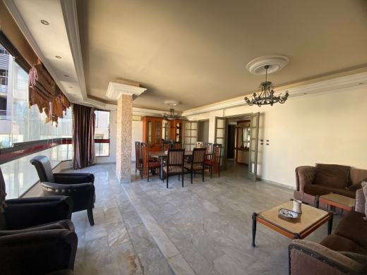 Nice 3-Bedroom Apartment For Sale in Caracas, Ras Beirut