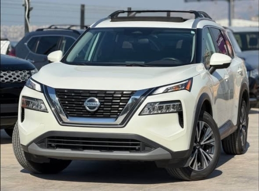 2021 Nissan Rogue SV AWD with 65k miles
