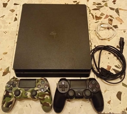 Modified PS4 Slim 500GB with 2 Controllers and 13 Games