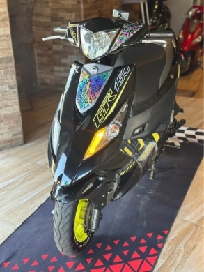 SYM GR 2026 with 7900 km and top condition