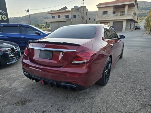 2018 Mercedes-Benz E300 AMG Package with Panoramic Roof — 5