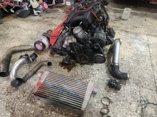 BMW 24 Turbo Motor