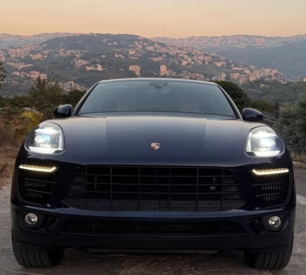 2018 Porsche Macan S Navy Blue with Panoramic Sunroof — 2