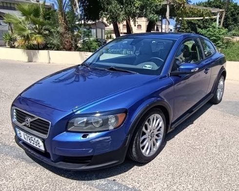 Volvo C30 2008 with Tiptronic and Super Mechanic Condition