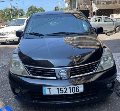 2009 Nissan Tiida with new engine and transmission in Tripoli
