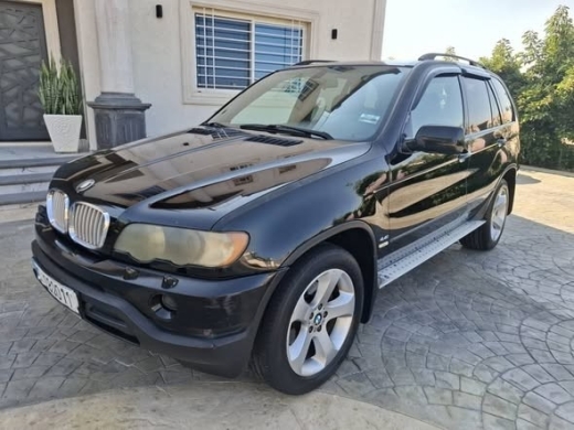 BMW X5 4.4 in good condition with one owner