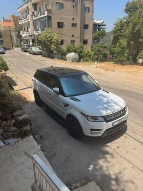 2017 Range Rover with trailer for sale in Jdeideh — 4