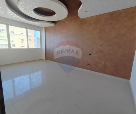 R9-3928 Apartment for Sale in Abou Samra – Sahat Saadoun, Tripoli, 220 m²شقة للبيع في أبو سمرا – ساحة سعدون، طرابلس، 220 م²