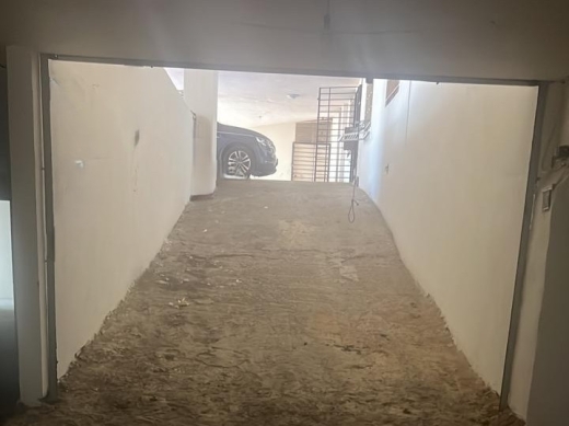 425 SQM Warehouse For Sale in Fanar