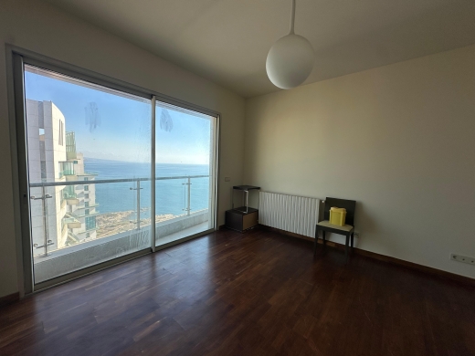 High-End Apartment with Amazing Panoramic Sea View For Sale in Rawche — 11
