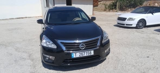 2014 Nissan Altima SV in excellent condition