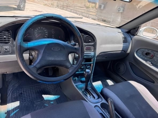 2000 Kia 4-cylinder engine for sale with Vitess transmission