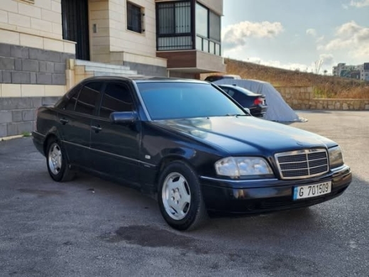 1997 Mercedes-Benz C180 with new tires and battery