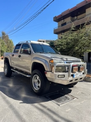 2005 GMC SLE 4WD Full Option with New Tires — 3