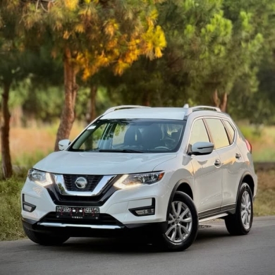 2019 Nissan Rogue S AWD with 68,000 Miles