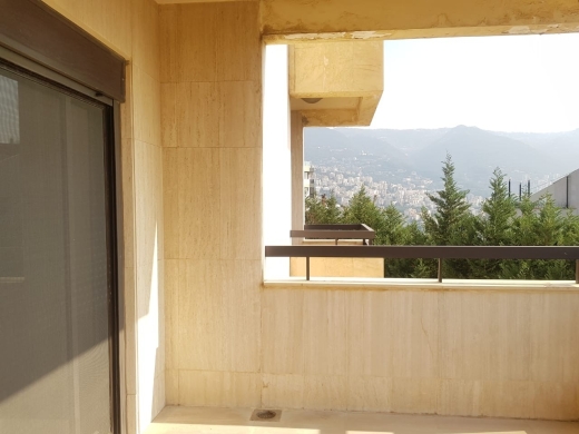 4-Bedroom Well Decorated Apartment with Partial Sea View for Rent in Adma — 12