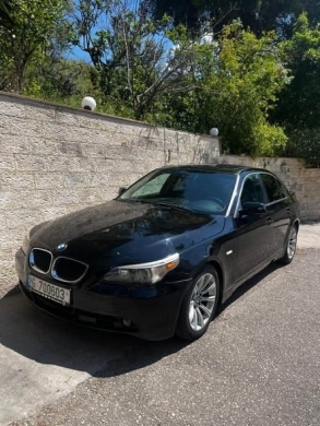 2007 BMW 530i E60 in Black for Sale in Saida