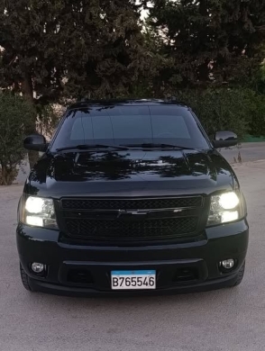 2007 Chevrolet Tahoe LTZ with new tires and clean paperwork