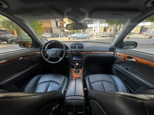 2004 Mercedes-Benz E320 with original engine and AC — 5