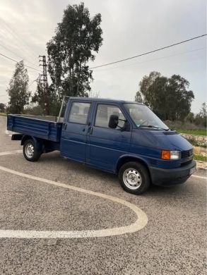 VW T4 1996 Double Cabin with Original Spare Tire