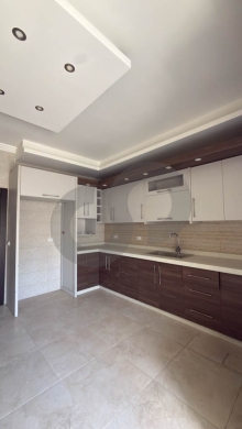 spacious 220 SQM/calm area/generous living spaces/al hosh,tyre/الحوش /REF#NJ140659