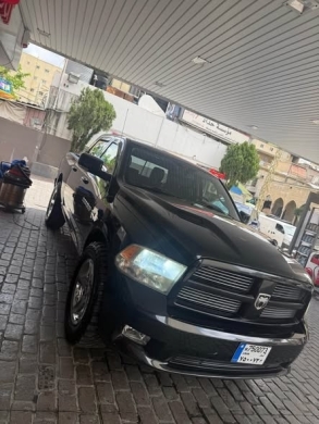 2012 Dodge Ram Hemi in like new condition