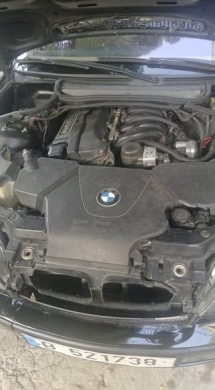 2002 BMW 318i Automatic with AC and Central Lock — 4